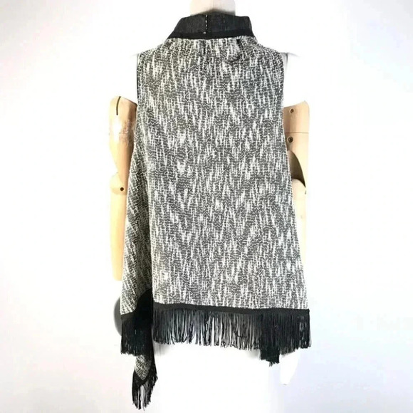 Jessica Simpson open cardigan vest - Picture 3 of 8